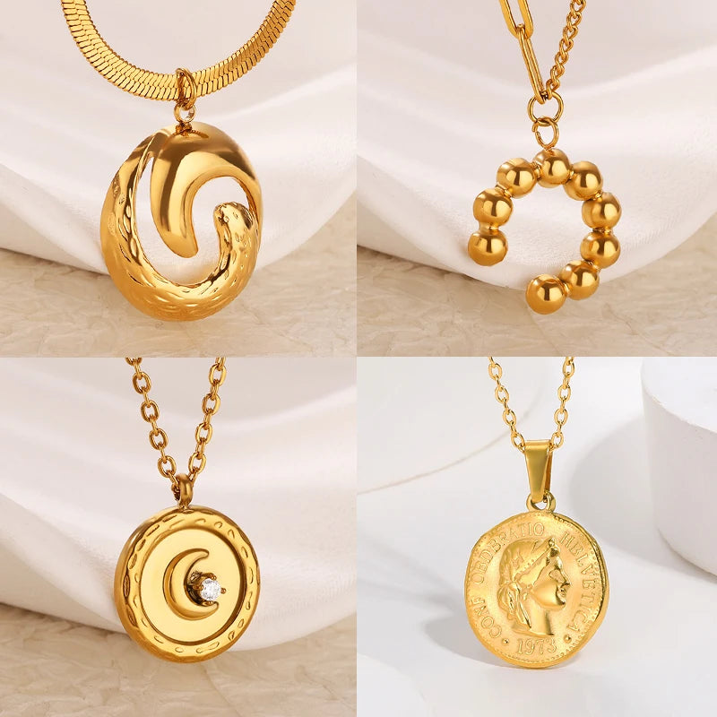 Geometric Cresent Moon Round Necklace for Women Stainless Steel Coin Portrait Pendant Necklace Fashion Wedding Jewelry Gift